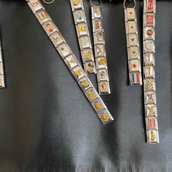 Manuel Zed Charms - Picture 3 of 9